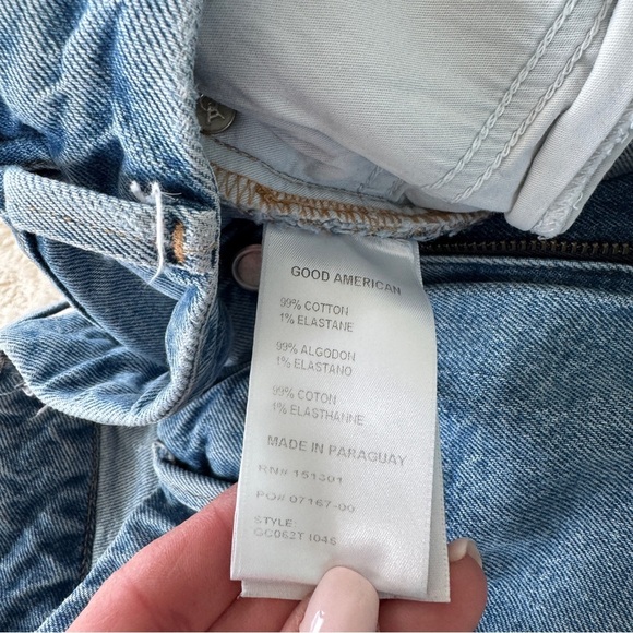 Good American Good‎ Classic Distressed Hi-Rise Jeans - Picture 11 of 12